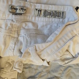 Indigo Rein white jeans
